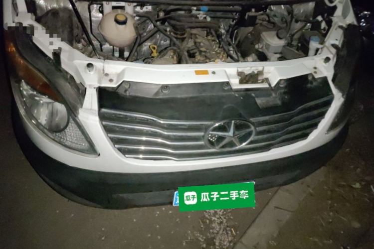 Used JAC Group Sunray 2018 2.7T 5-Series National Emission Standard V Star Express Mid-Top Engine Bay