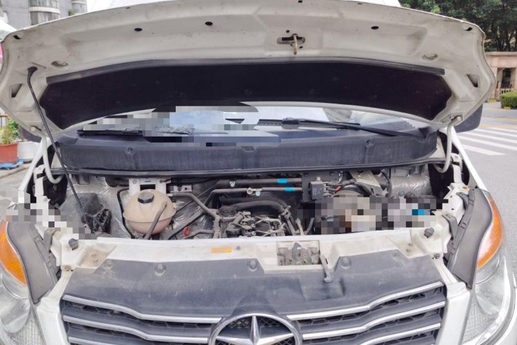 Used JAC Group Sunray 2018 2.7T 5-Series National Emission Standard V Star Express High-Roof Engine Bay