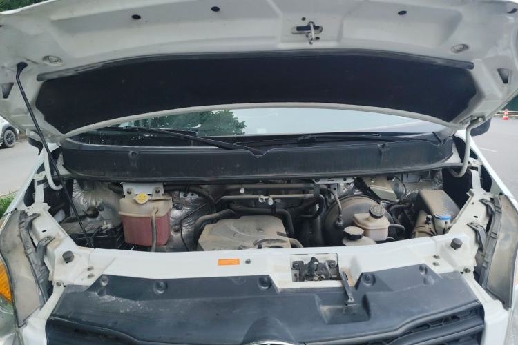 Used JAC Group Sunray 2018 1.9T Fuel-Efficient King D19TCIE11 Engine Bay