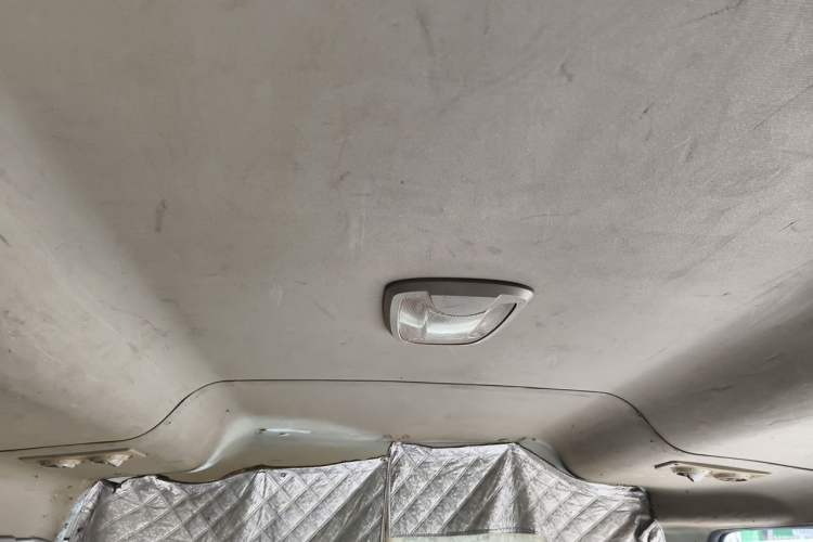 Used JAC Group Sunray 2018 2.7T 5-Series National Emission Standard V Star Express Mid-Top Headliner