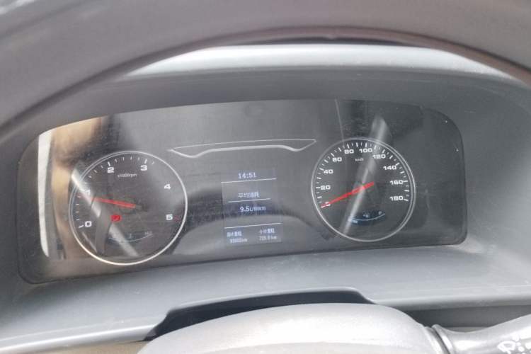 Used JAC Group Sunray 2018 2.7T 5-Series National Emission Standard V Star Express High-Roof Instrument Cluster