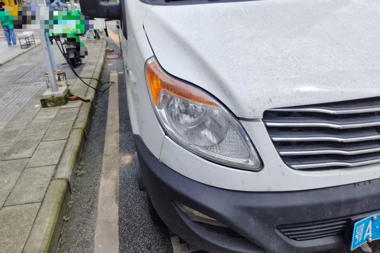 Used JAC Group Sunray 2018 2.7T 5-Series National Emission Standard V Star Express High-Roof Right Front Headlight