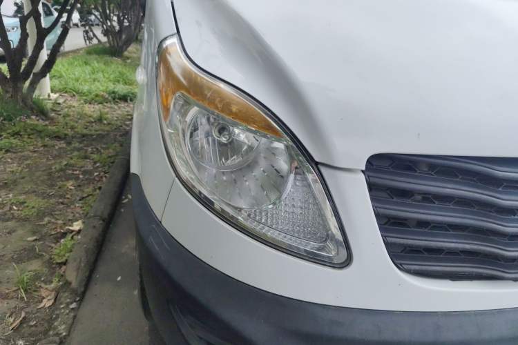Used JAC Group Sunray 2018 1.9T Fuel-Efficient King D19TCIE11 Right Front Headlight