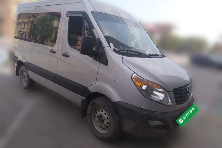 Used JAC Group Sunray 2019 1.9T Fuel-Efficient Platinum Edition 5-9 Seater Star Express Front Right 45 Deg