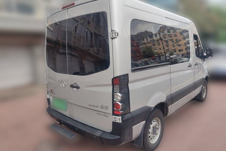 Used JAC Group Sunray 2019 1.9T Fuel-Efficient Platinum Edition 5-9 Seater Star Express Rear Right 45 Deg