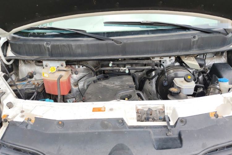 Used JAC Group Sunray  Engine Bay