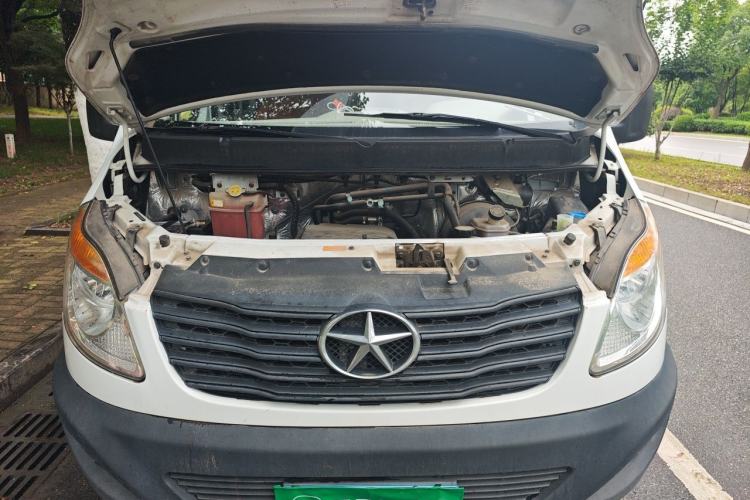 Used JAC Group Sunray 2019 1.9T Fuel-Efficient Platinum Edition 5-9 Seater Star Express Engine Bay