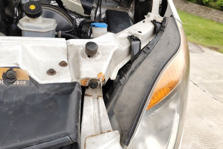 Used JAC Group Sunray  Engine Bay Left