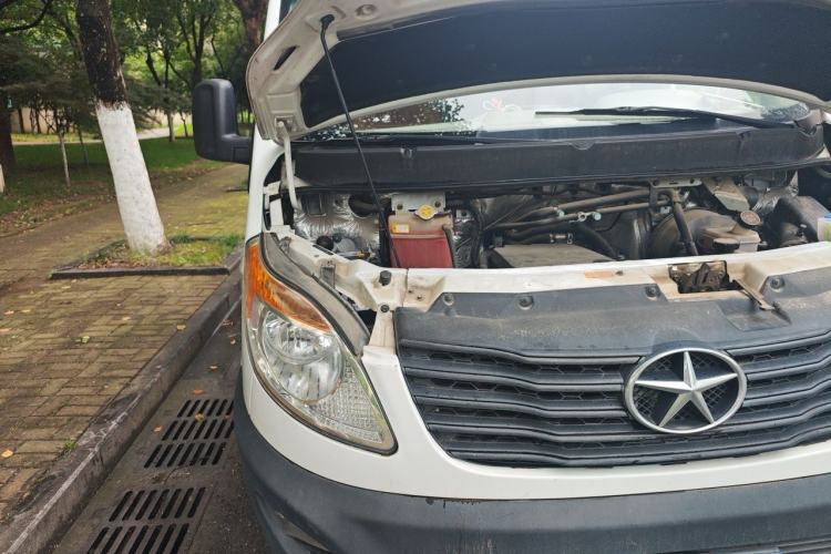 Used JAC Group Sunray 2019 1.9T Fuel-Efficient Platinum Edition 5-9 Seater Star Express Engine Bay Right