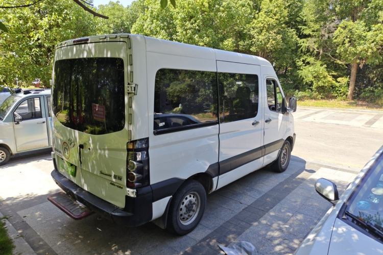 Used JAC Group Sunray 2019 1.9T Fuel-Efficient Platinum Edition 5-9 Seater Star Express Rear Right 45 Deg