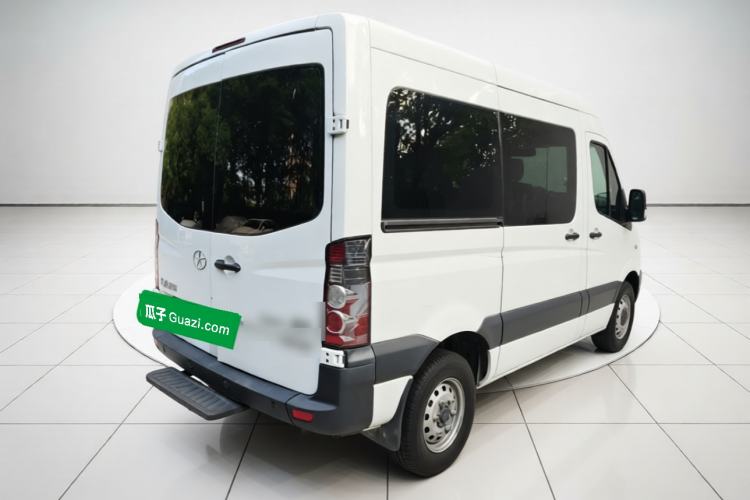 Used JAC Group Sunray 2019 1.9T Fuel-Efficient Platinum Edition 5-9 Seater Star Express Rear Right 45 Deg