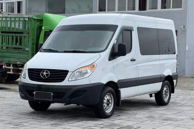 Used JAC Group Sunray 2019 1.9T Fuel-Efficient Platinum Edition 5-9 Seater Star Express