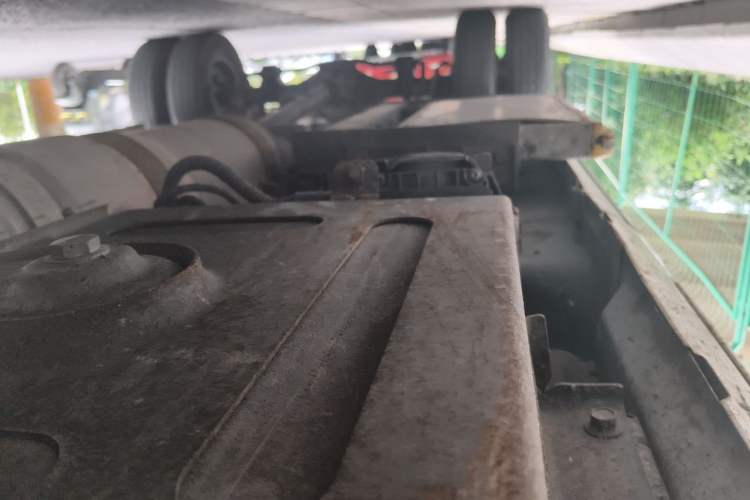 Used JAC Group Sunray  Chassis Front Right