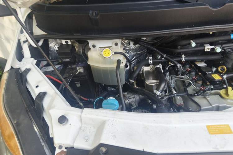 Used JAC Group Sunray  Engine Bay Right
