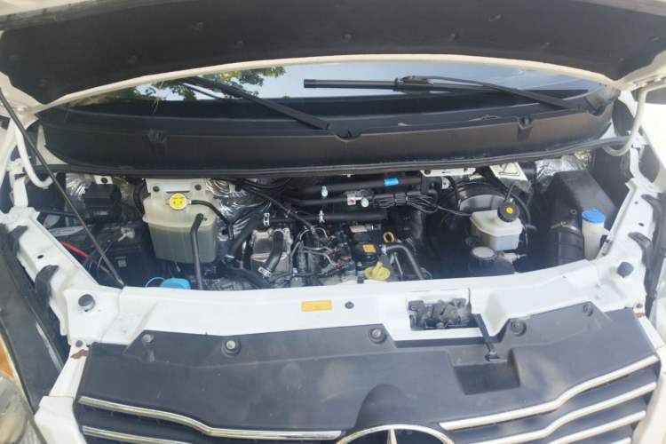 Used JAC Group Sunray  Engine Bay