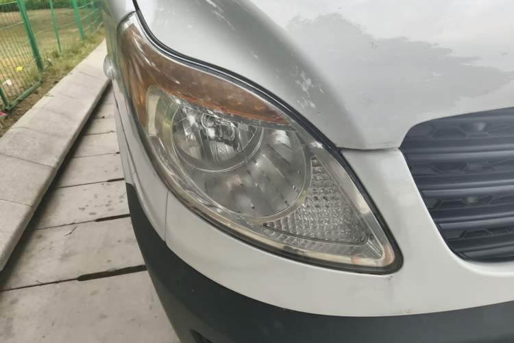 Used JAC Group Sunray  Right Front Headlight