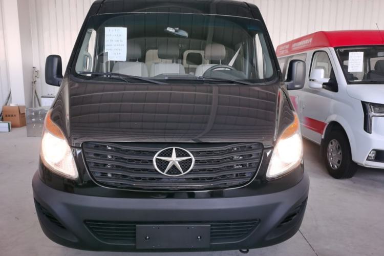 Used JAC Group Sunray 2021 2.0T Fuel-Efficient King Express Version Non-Commercial Long Wheelbase D20TCIF1 Front