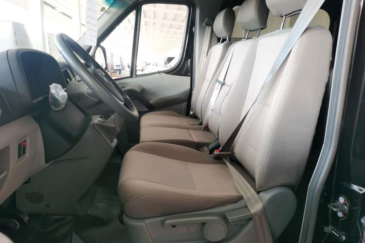 Used JAC Group Sunray 2021 2.0T Fuel-Efficient King Express Version Non-Commercial Long Wheelbase D20TCIF1 Left Front Seat