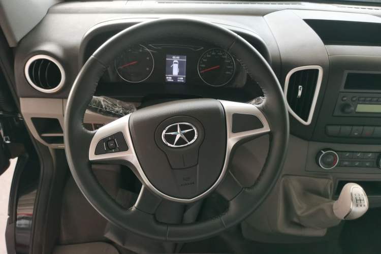 Used JAC Group Sunray 2021 2.0T Fuel-Efficient King Express Version Non-Commercial Long Wheelbase D20TCIF1 Steering Wheel
