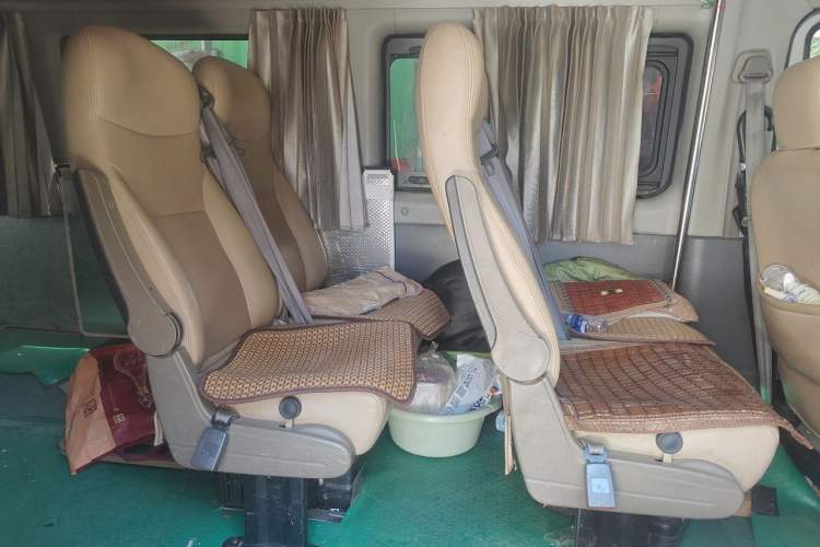 Used JAC Group Sunray 2021 2.0T 6-Series Star Express 7-9 Seater D20TCIF1 Left Rear Seat