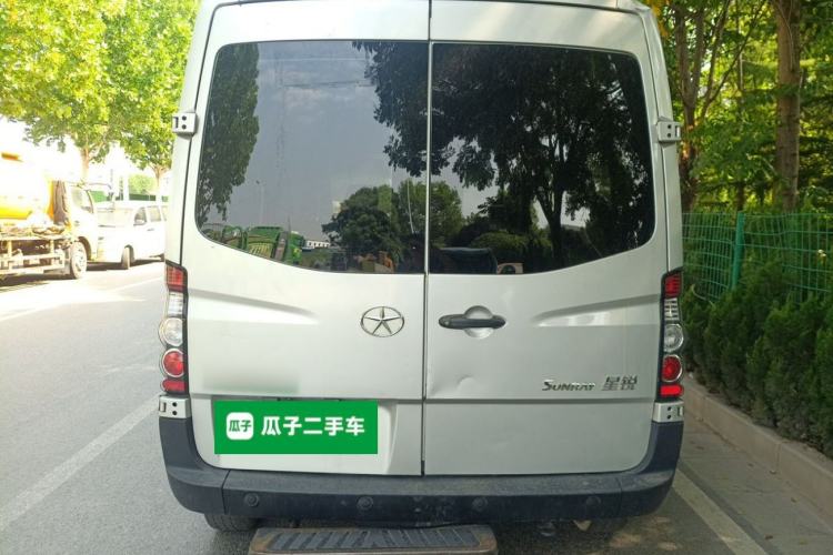 Used JAC Group Sunray 2021 2.0T Fuel-Efficient King Express Version Non-Commercial Long Wheelbase D20TCIF1 Rear