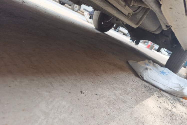Used JAC Group Sunray 2021 2.0T 4-Series Star Express 8/9-Seater D20TCIF1 Chassis Front Left