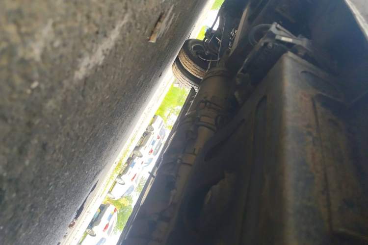 Used JAC Group Sunray  Chassis Front Right