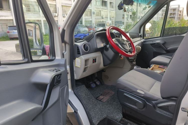 Used JAC Group Sunray 2021 2.0T 5-Series Star Express 8/9-Seater High-Roof D20TCIF1 Driver Seat