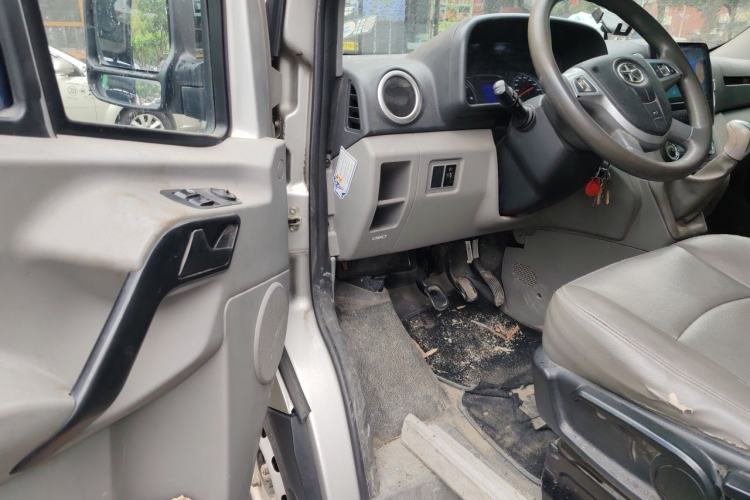 Used JAC Group Sunray 2021 2.0T 4-Series Star Express 8/9-Seater D20TCIF1 Driver Seat