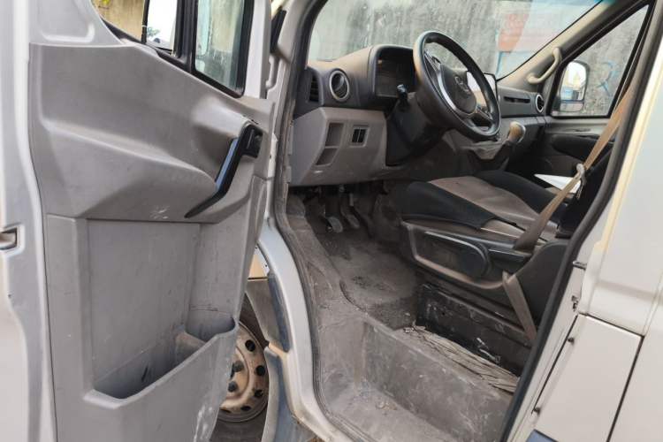 Used JAC Group Sunray 2021 2.0T 4-Series Star Express 6/7-Seater D20TCIF1 Driver Seat
