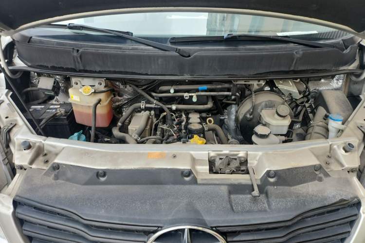 Used JAC Group Sunray 2021 2.0T Fuel-Efficient King Express Version Non-Commercial Long Wheelbase D20TCIF1 Engine Bay