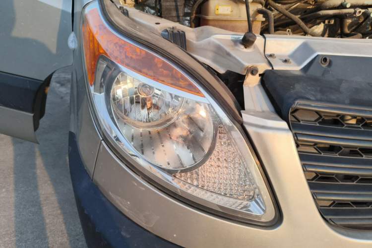 Used JAC Group Sunray 2021 2.0T 4-Series Star Express 6/7-Seater D20TCIF1 Engine Bay Right