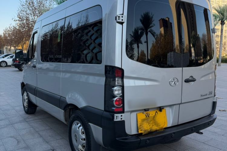 Used JAC Group Sunray 2021 2.0T 4-Series Star Business Van 5-10 Seater D20TCIF1 Exterior 3