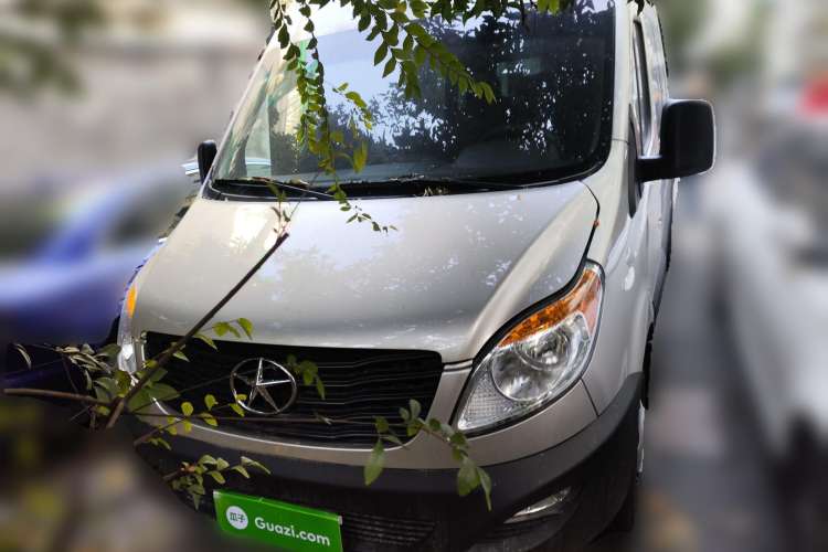 Used JAC Group Sunray 2021 2.0T 5-Series Star Business Van 5- to 12-Seater High-Roof Version D20TCIF1 Front