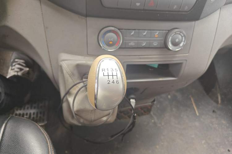 Used JAC Group Sunray 2021 2.2T Jieyun Wang Express Version Gear Lever