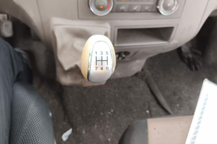 Used JAC Group Sunray 2021 2.0T 4-Series Star Express 6/7-Seater D20TCIF1 Gear Lever