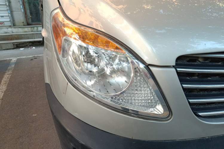 Used JAC Group Sunray 2021 2.0T 4-Series Star Express 6/7-Seater D20TCIF1 Right Front Headlight