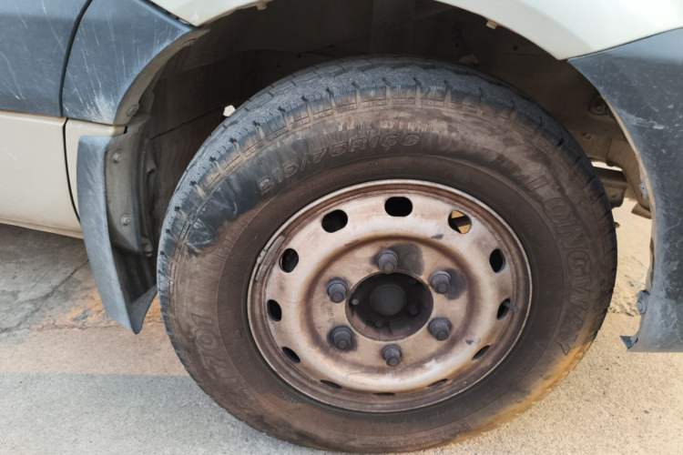 Used JAC Group Sunray 2021 2.0T 4-Series Star Express 6/7-Seater D20TCIF1 Right Front Wheel Hub