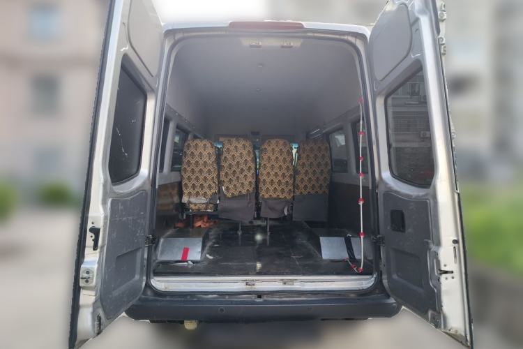 Used JAC Group Sunray 2021 2.0T 5-Series Star Express 8/9-Seater High-Roof D20TCIF1 Trunk
