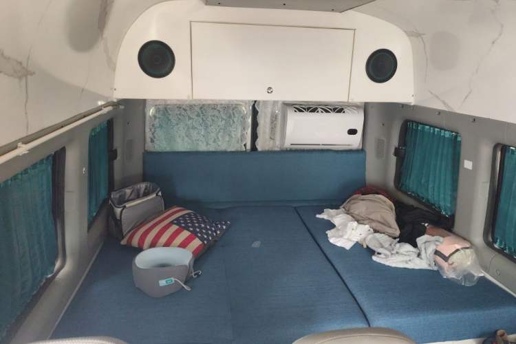 Used JAC Group Sunray  Trunk