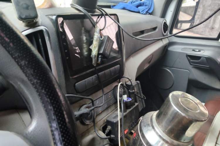 Used JAC Group Sunray 2021 2.0T 4-Series Star Express 6/7-Seater D20TCIF1 Audio And AC Panel