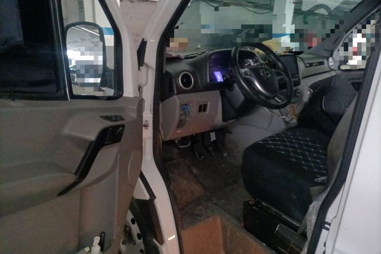 Used JAC Group Sunray 2021 2.0T Fuel-Efficient King Express Version Non-Commercial Long Wheelbase D20TCIF1 Driver Seat