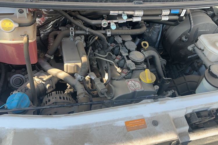 Used JAC Group Sunray 2021 2.0T 4-Series Star Express 6/7-Seater D20TCIF1 Engine Bay