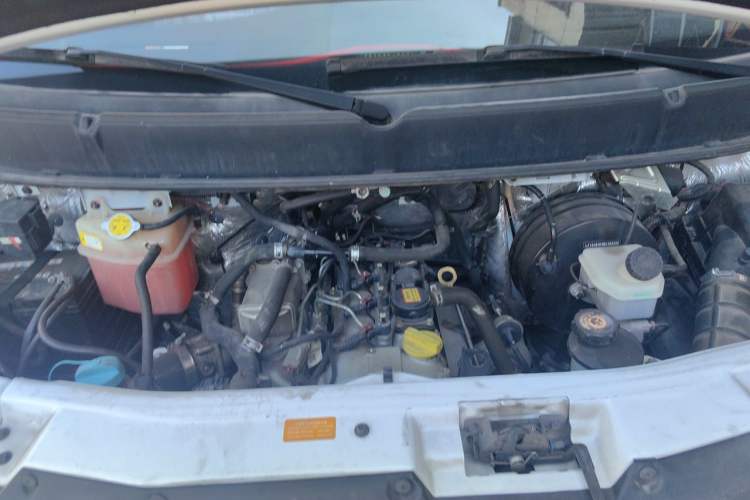 Used JAC Group Sunray 2021 2.0T 4-Series Star Express 6/7-Seater D20TCIF1 Engine Bay