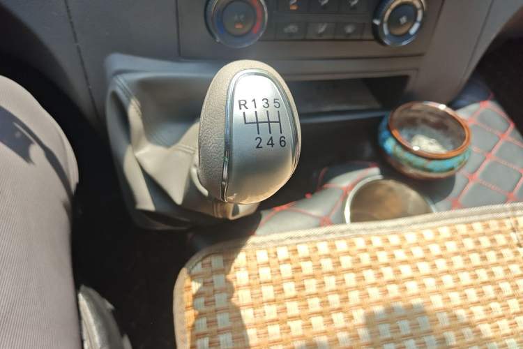 Used JAC Group Sunray 2021 2.0T 6-Series Star Logistics D20TCIF1 Gear Lever