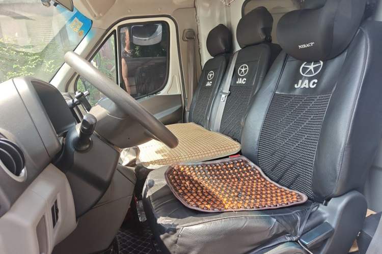 Used JAC Group Sunray 2021 2.0T 6-Series Star Logistics D20TCIF1 Left Front Seat