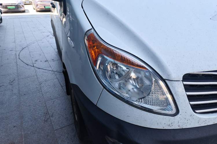 Used JAC Group Sunray 2021 2.0T 4-Series Star Express 6/7-Seater D20TCIF1 Right Front Headlight
