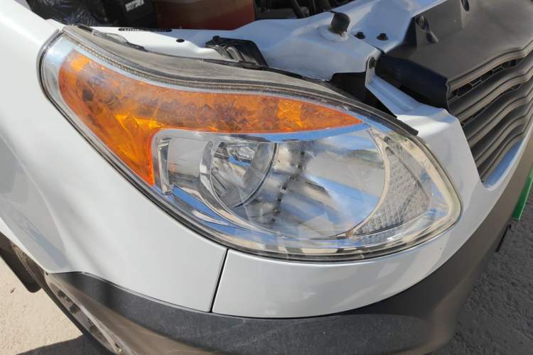 Used JAC Group Sunray 2021 2.0T 4-Series Star Express 8/9-Seater D20TCIF1 Right Front Headlight