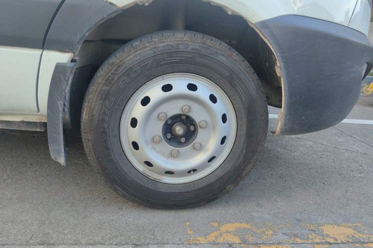 Used JAC Group Sunray 2021 2.0T 4-Series Star Express 6/7-Seater D20TCIF1 Right Front Wheel Hub