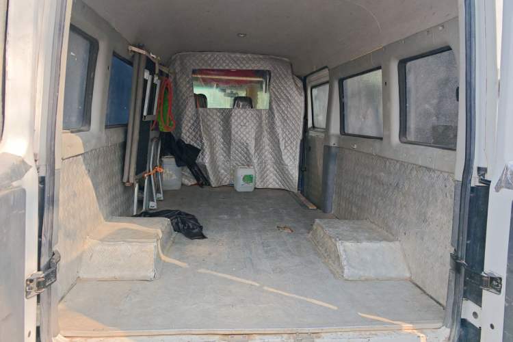 Used JAC Group Sunray 2021 2.0T 5-Series Star Express 5-Seater Mid-Height D20TCIF1 Trunk